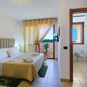 Sun&sardinia 3*, Monserrato Italie